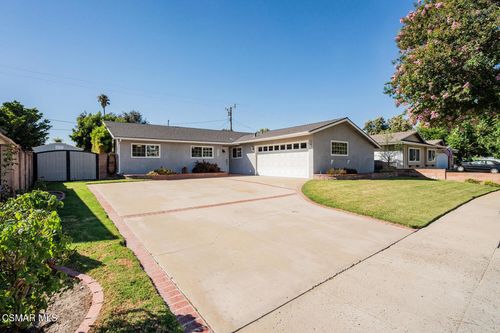 2117 Hurles Ave, Simi Valley, CA, 93063-2731 | Card Image
