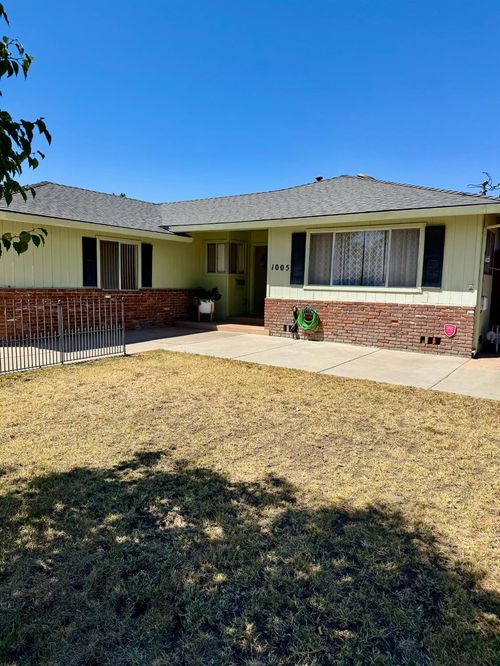 1005 Pasadena Ln, Modesto, CA, 95350-3477 | Card Image