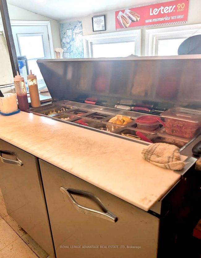156 Lombard St, Home with 0 bedrooms, 0 bathrooms and null parking in Smiths Falls ON | Image 5