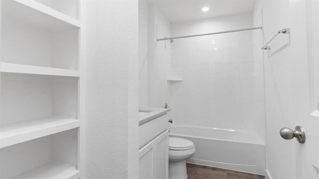 *Images and 3D tour are for illustration only and options may vary from home as built. | Image 5