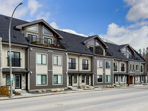 105-810 10 St, Canmore, AB, T1W2A7 | Card Image