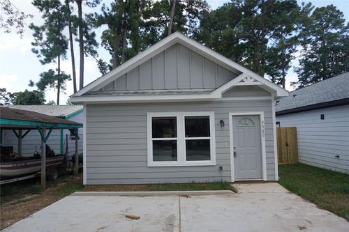 9980 Calendar St, Willis, TX, 77318-7236 | Card Image