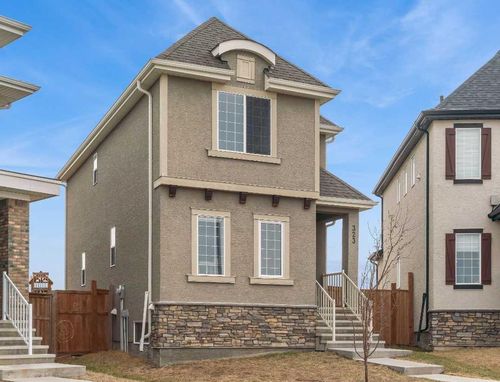 323 Marquis Crt Se, Calgary, AB, T3M1Y1 | Card Image