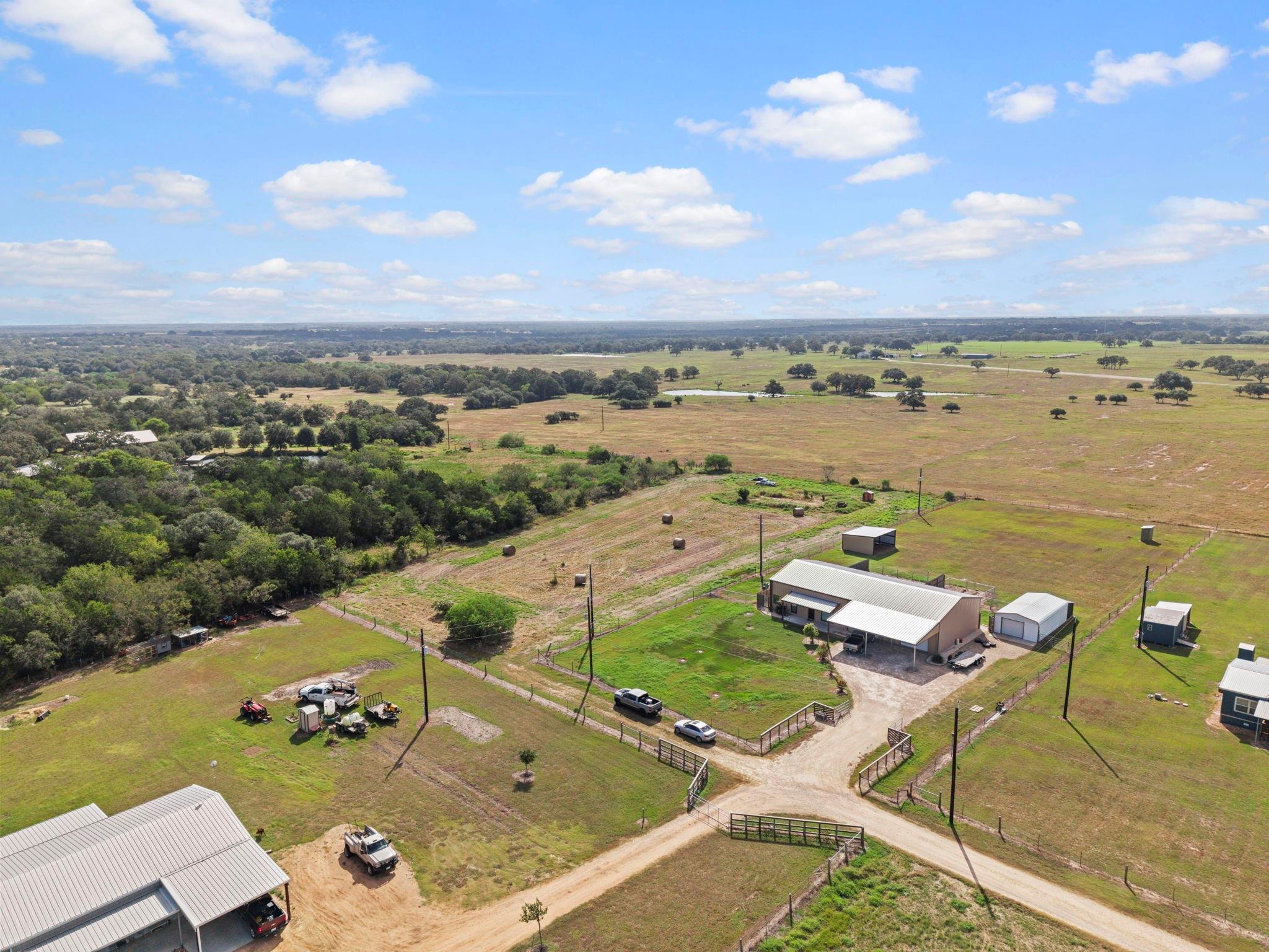 Land in Yoakum 3
