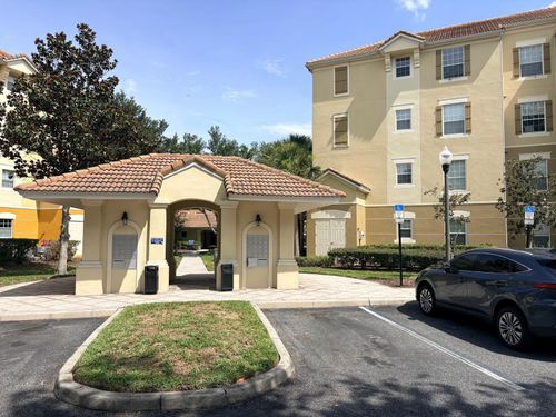10305-3344 Robert Trent Jones Dr, ORLANDO, FL, 32835-2382 | Card Image