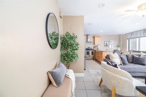 apt-2b-425 Shore Rd, Long Beach, NY, 11561-5312 | Card Image