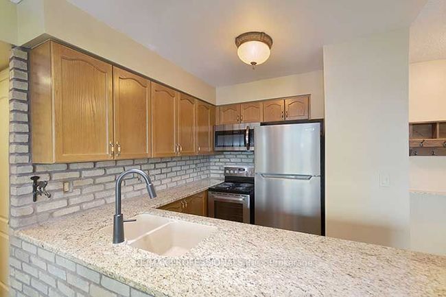 1203 - 2121 Lake Shore Blvd W, Condo with 1 bedrooms, 1 bathrooms and null parking in Etobicoke ON | Image 11