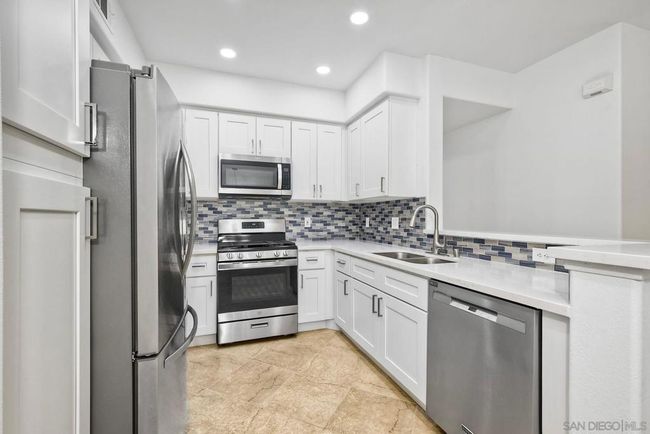 UNIT-63 - 12810 Via Nieve, Condo with 2 bedrooms, 2 bathrooms and 2 parking in San Diego CA | Image 15