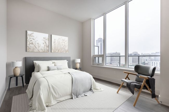 1412 - 212 King William St, Condo with 3 bedrooms, 2 bathrooms and null parking in Hamilton ON | Image 4