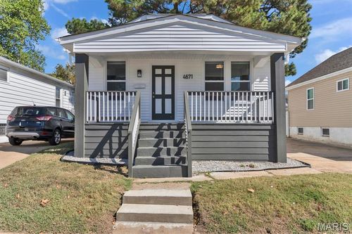 4671 Tesson St, Saint Louis, MO, 63116-1034 | Card Image