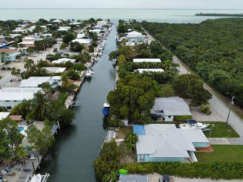 1403 Grouper Dr, Marathon, FL, 33050-2962 | Card Image