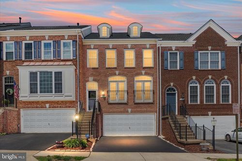 14712 Corner Post Pl, HAYMARKET, VA, 20169-3275 | Card Image