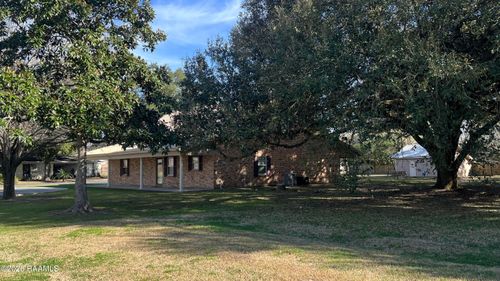 283 Marigold Dr, Opelousas, LA, 70570-8651 | Card Image