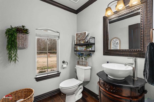 200 Beavers Bend Rd, House other with 4 bedrooms, 2 bathrooms and null parking in Marshall TX | Image 29