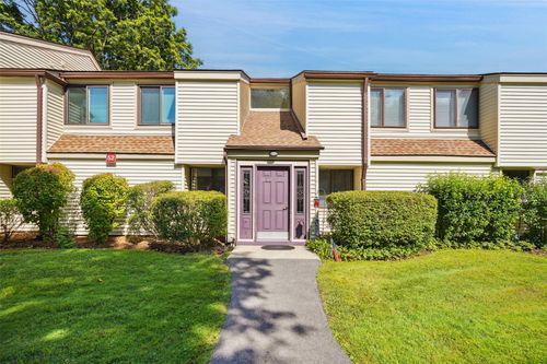 apt-e-52 Jefferson Oval, Yorktown Heights, NY, 10598-1369 | Card Image