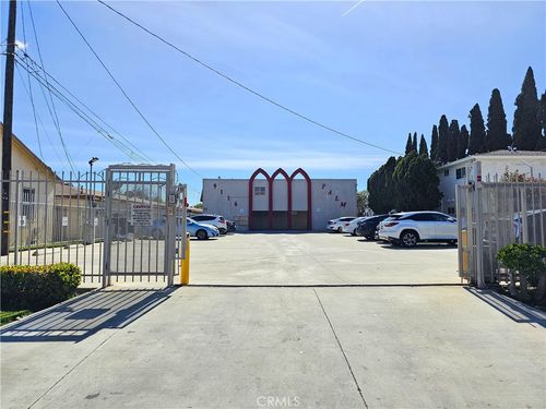 9116 Palm St, Bellflower, CA, 90706 | Card Image