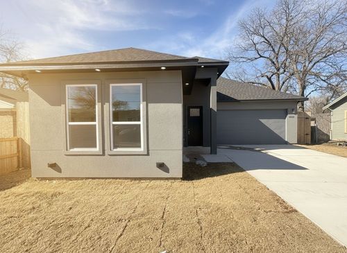 3525 Kenilworth, Dallas, TX, 75210 | Card Image