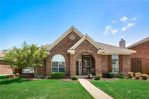 8206 Luna Dr, Rowlett, TX, 75088-7678 | Card Image