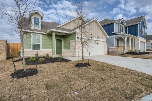 11107 Hilltop Barn, San Antonio, TX, 78254-2589 | Card Image