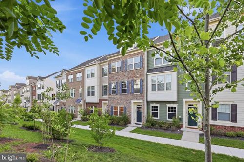 9309 Barnes Loop, MANASSAS, VA, 20110-6203 | Card Image