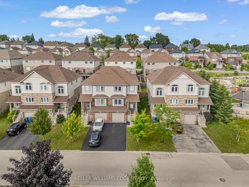 19 Oakes Cres, Guelph, ON, N1E7K3 | Card Image