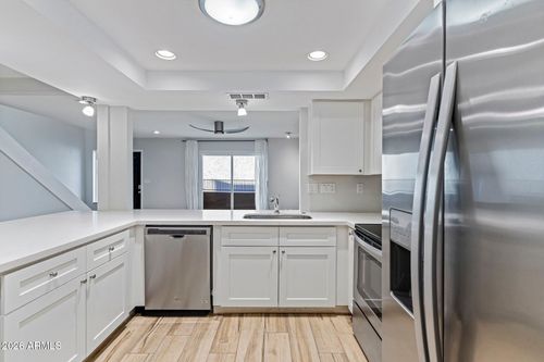 7-4601 N 73rd St, Scottsdale, AZ, 85251-1424 | Card Image