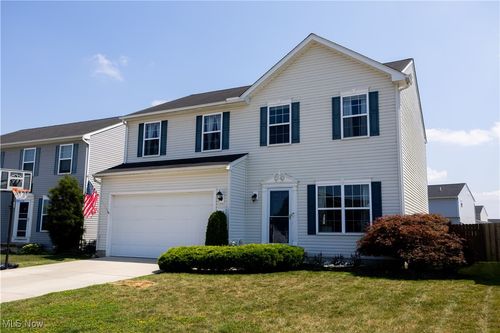 37552 Tail Feather Dr, North Ridgeville, OH, 44039-5821 | Card Image