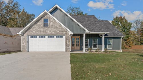 1104 Summit Ridge Dr, Paragould, AR, 72450-4168 | Card Image