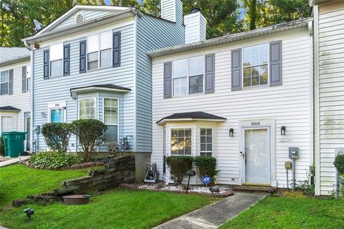 1068 Huntington Trce Se, Smyrna, GA, 30082-2636 | Card Image