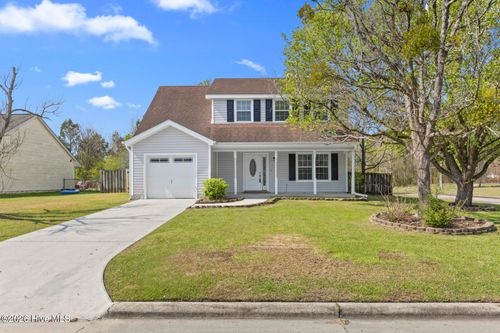 217 Mahogany Dr, Jacksonville, NC, 28540-3902 | Card Image