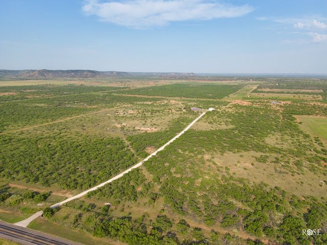 10171 S Hwy 277, House other with 4 bedrooms, 4 bathrooms and 3 parking in Bronte TX | Image 55