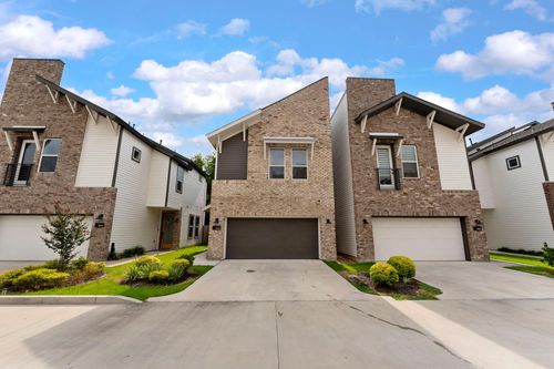5828 Francis Oak Pl, Houston, TX, 77091-2730 | Card Image