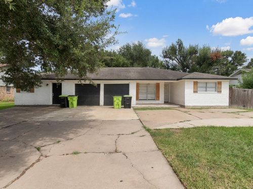 2107 Lamar Dr, Richmond, TX, 77469-5303 | Card Image