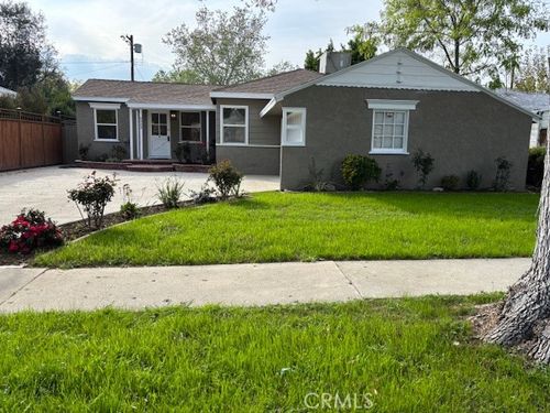 6923 Enfield Ave, Reseda, CA, 91335-4715 | Card Image