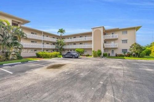 205-2724 Garden Dr S, Lake Worth, FL, 33461-6217 | Card Image