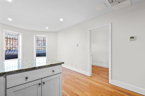 apt-5-754 Huntington Ave, Boston, MA, 02115-6333 | Card Image