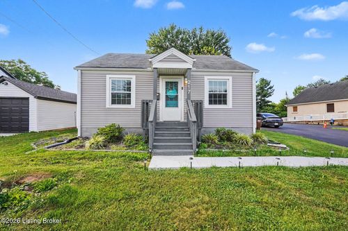 217 N Mantle Ave, Elizabethtown, KY, 42701-1747 | Card Image