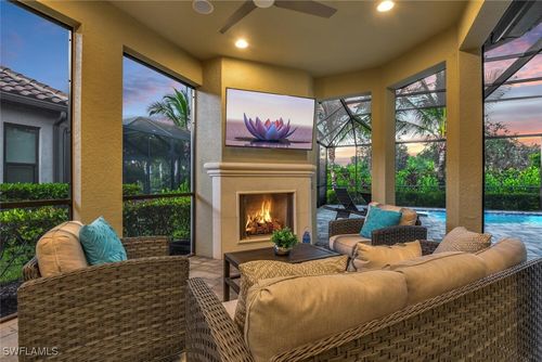 9630 Campanile Cir, NAPLES, FL, 34114-9755 | Card Image