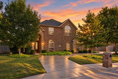 305 Fountain Creek Ct, Ovilla, TX, 75154-1887 | Card Image