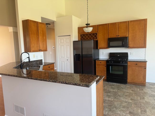 11614 Chesapeake Dr, House other with 3 bedrooms, 3 bathrooms and 2 parking in Plainfield IL | Image 4