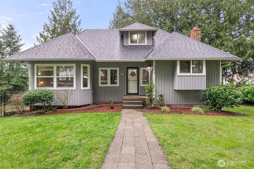 6014 207th Ave E, Bonney Lake, WA, 98391-8623 | Card Image