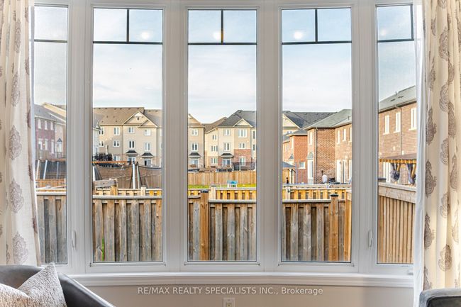 69 Phyllis Dr, House attached with 4 bedrooms, 3 bathrooms and 2 parking in Caledon ON | Image 16