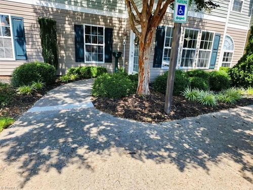 a-4700 Pennoak Ln, Greensboro, NC, 27407-4097 | Card Image