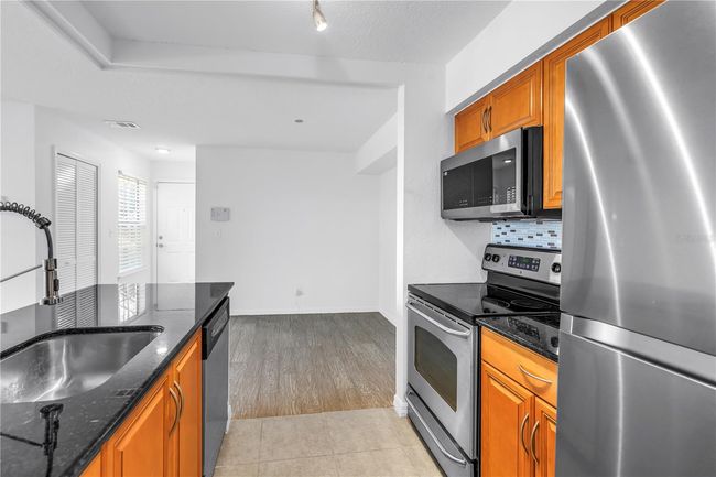 APT-101 - 3305 Haviland Ct, Condo with 1 bedrooms, 1 bathrooms and null parking in PALM HARBOR FL | Image 9