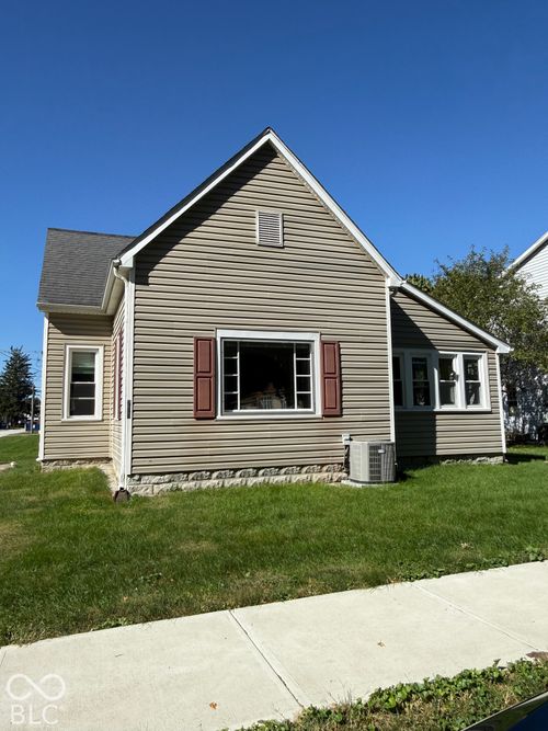 214 S East Street, Tipton, IN, 46072 | Card Image