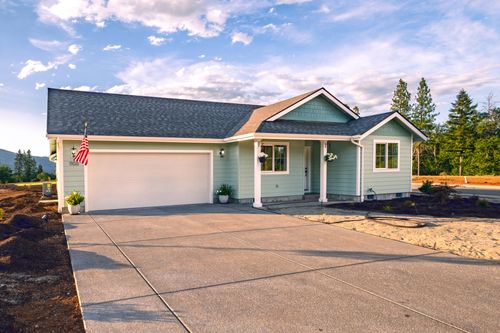 8-1106 Cascade Dr, Cave Junction, OR, 97523 | Card Image