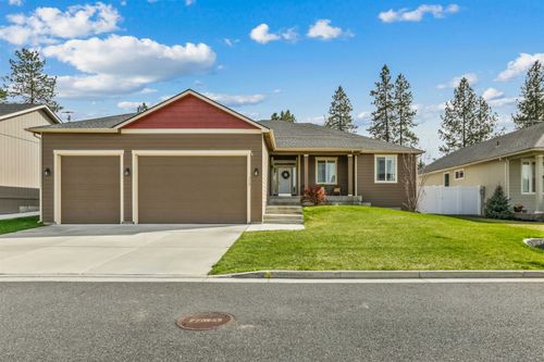 712 E E Belle Ln, Colbert, WA, 99005 | Card Image