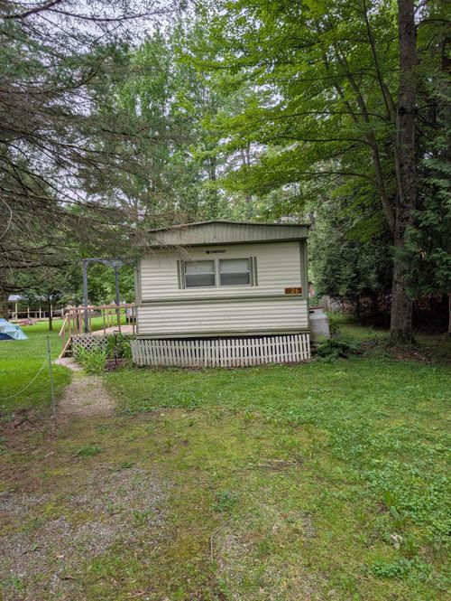 26 Spruce Ave, Willsboro, NY, 12996-4077 | Card Image