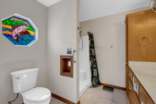 184 Shore St, House other with 2 bedrooms, 3 bathrooms and null parking in Tow TX | Image 17