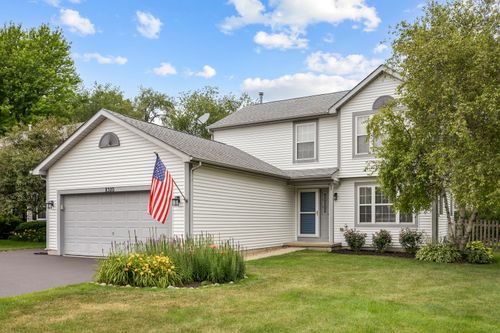 8320 Evergreen Ct, Fox Lake, IL, 60020-1048 | Card Image